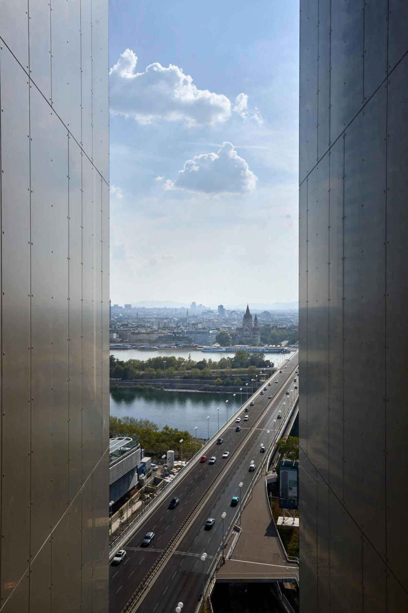 District Living Lägenhet Wien Exteriör bild